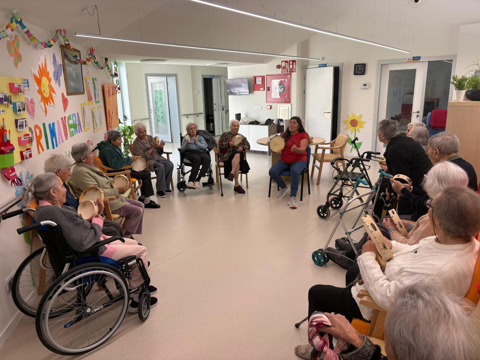 Musicoterapia en la Residencia San José - Raiola en Betanzos